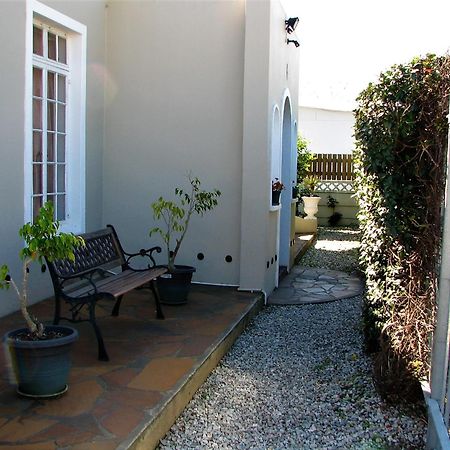 Jembjo'S Knysna Lodge & Backpackers Екстер'єр фото