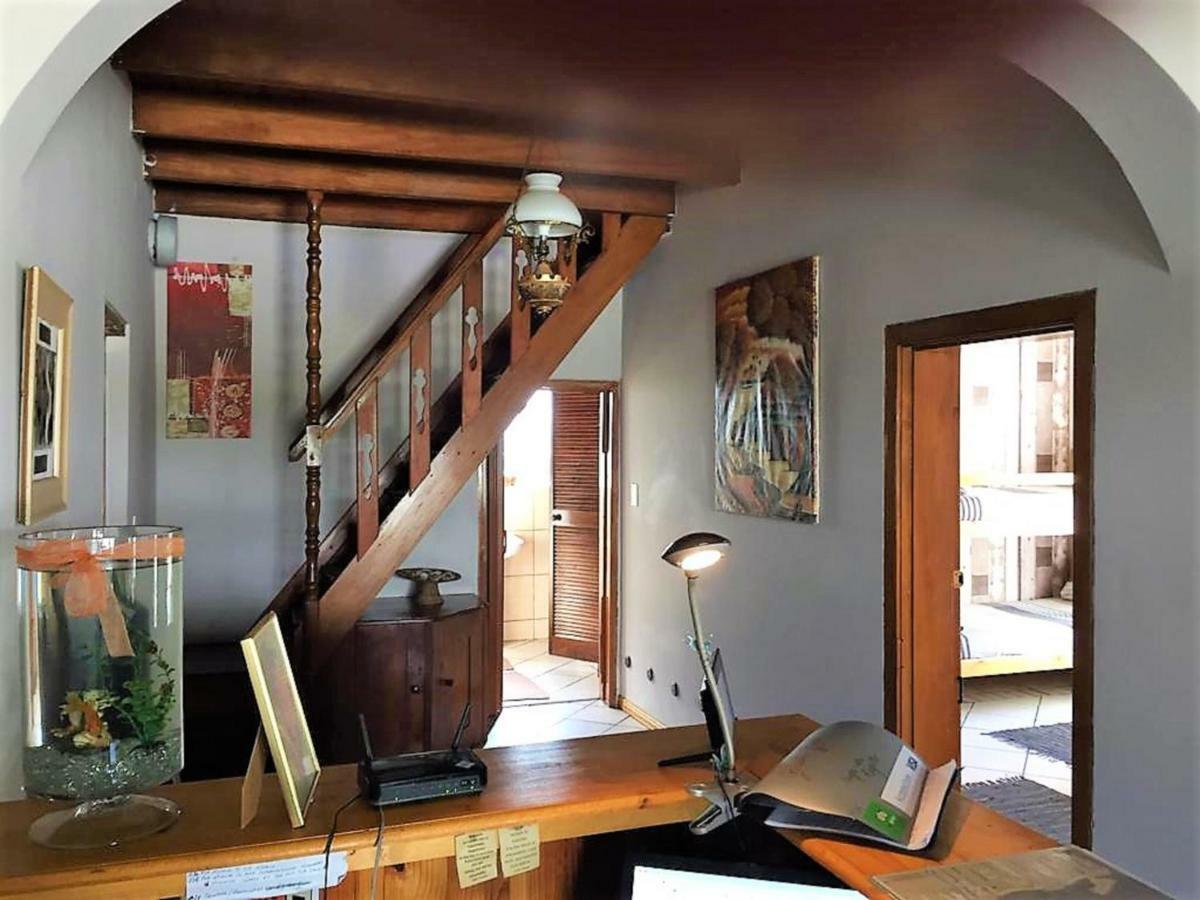 Jembjo'S Knysna Lodge & Backpackers Екстер'єр фото